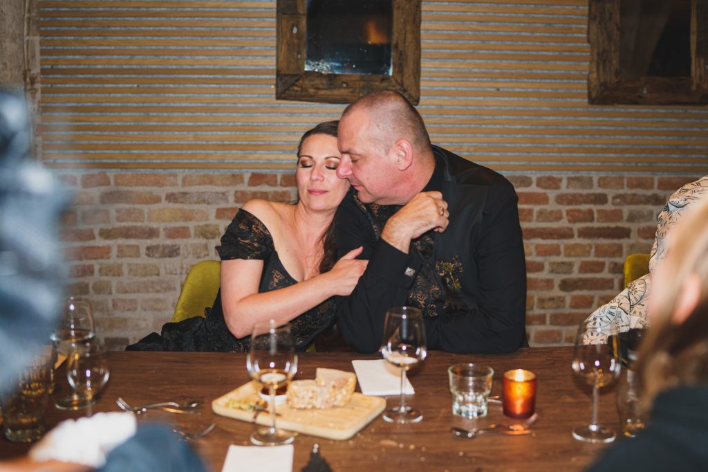 Steampunk bruiloft bij De Raedtskelder in Dordrecht - Angela de Baat Fotografie